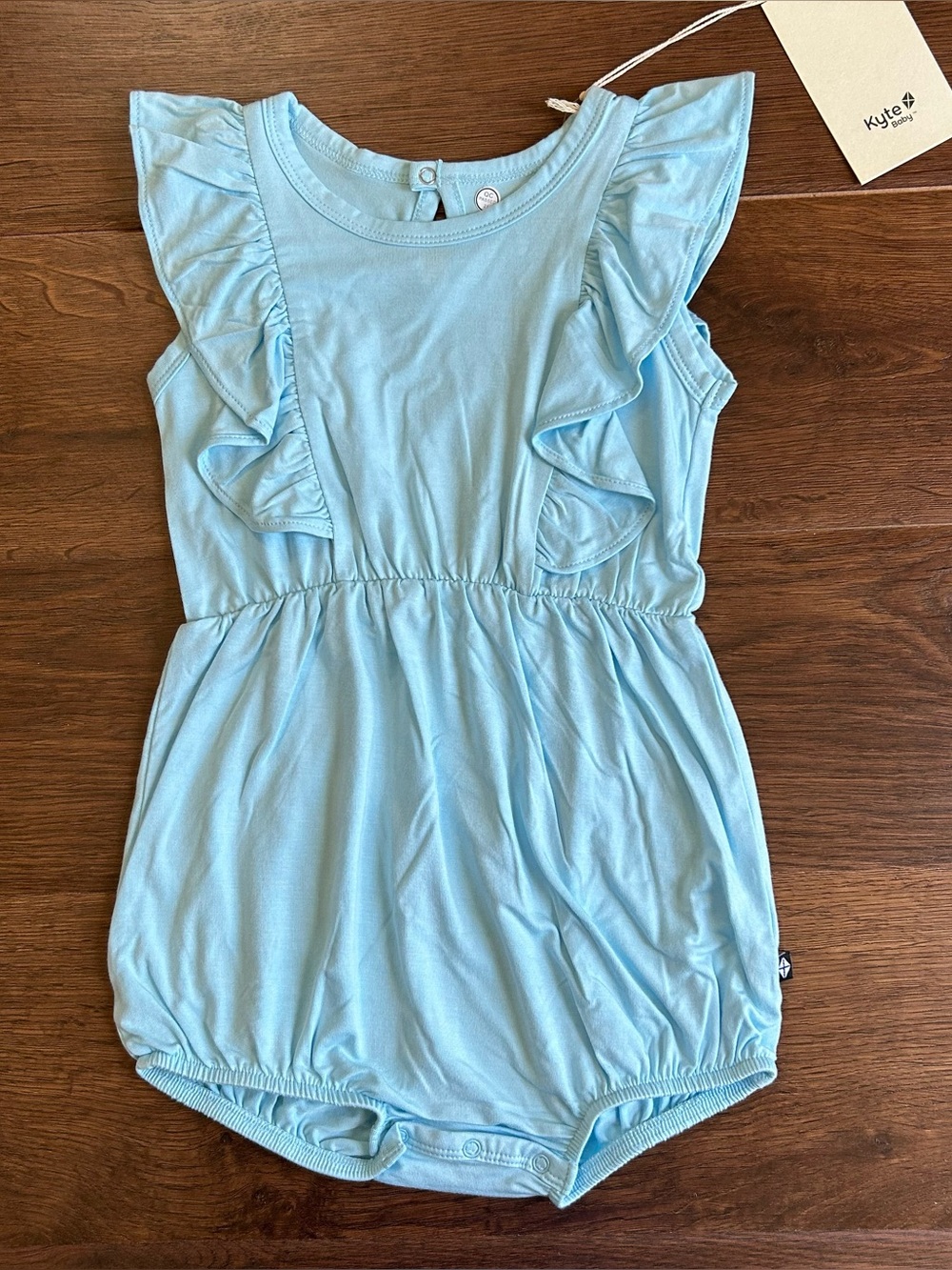 Kyte Short Sleeve Bubble Romper with Ruffles in Powder 2T